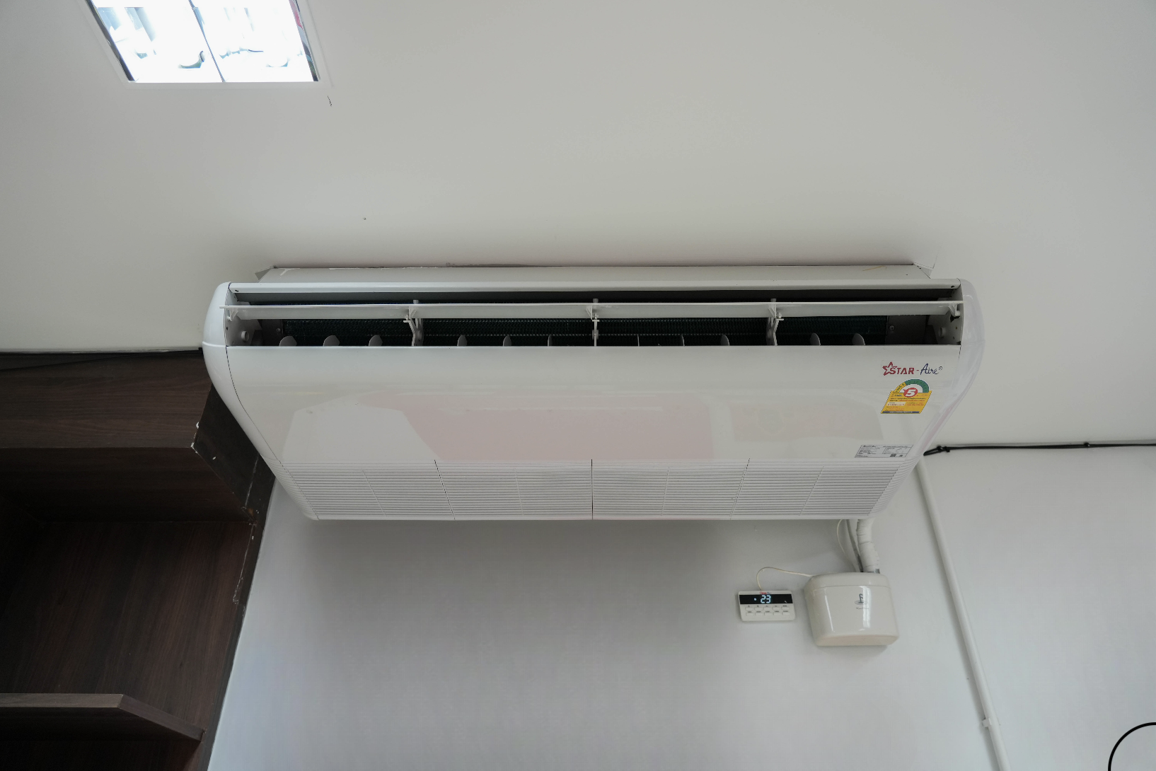 Energy-saving Label No.5 air conditioner, invertor system