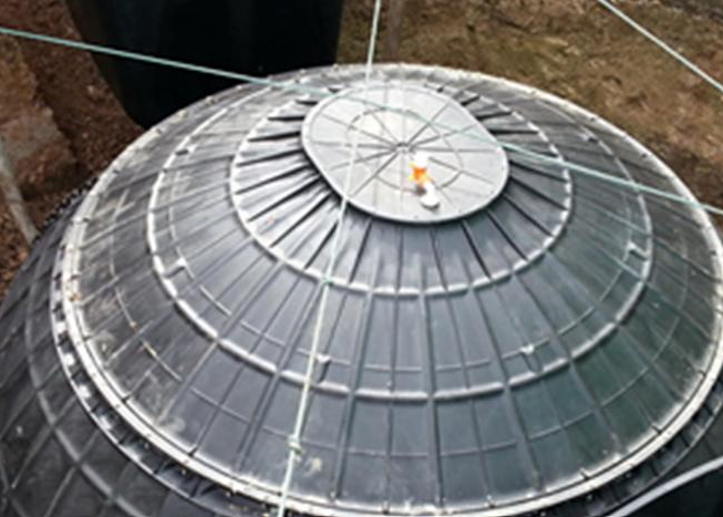 Biogas system from food waste in the cafeteria