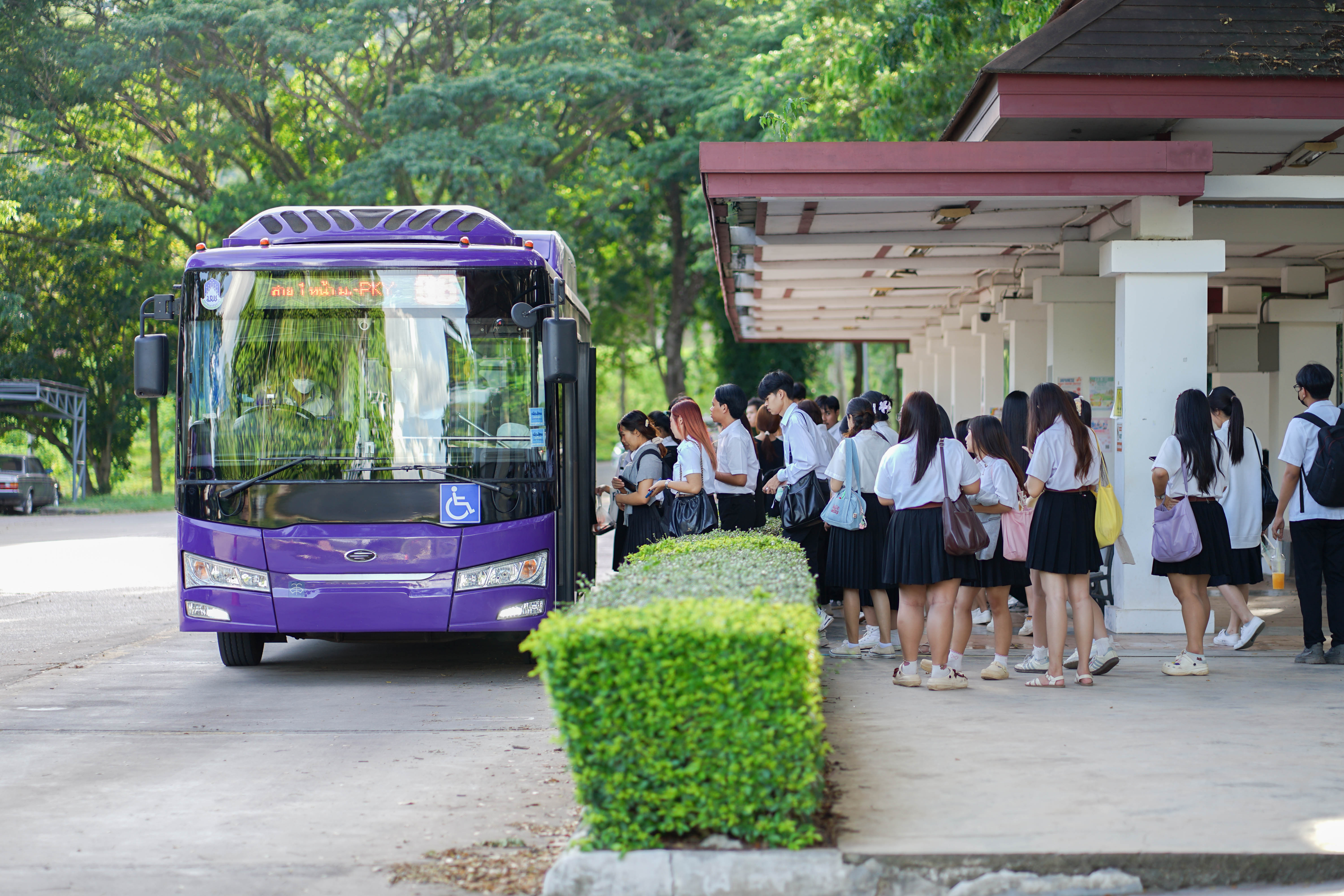 Electric buses on campus